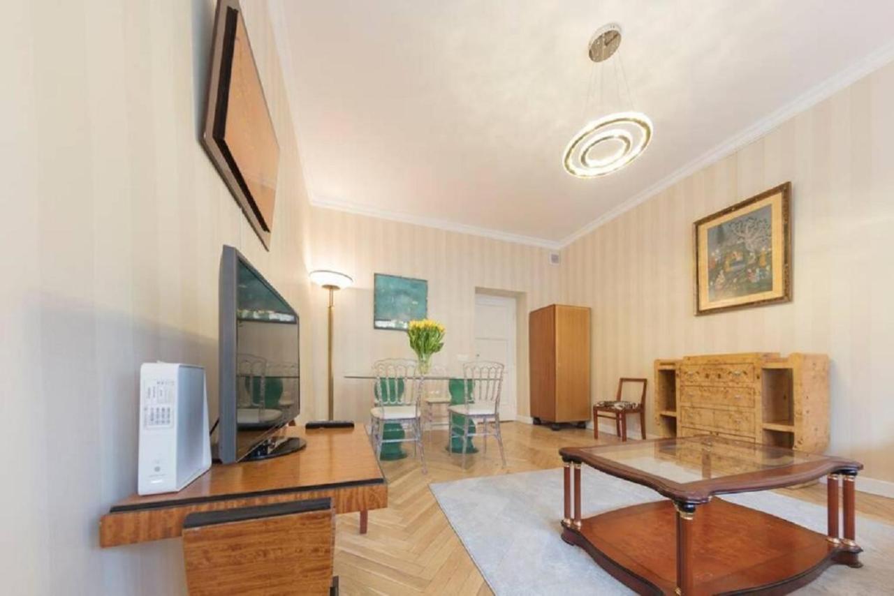 Super Luxury And Cozy- Golden Apartments- City Center วอร์ซอ ภายนอก รูปภาพ